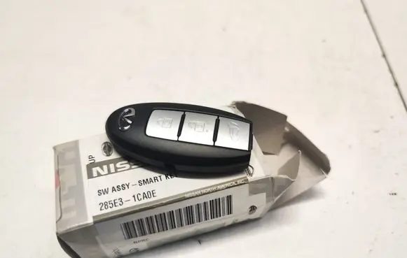 Infiniti QX70 S51 Ignition key/card 285e31CA0E 285E31CA0E