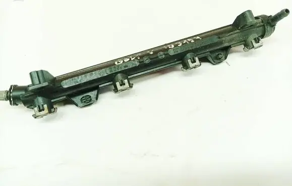 Volkswagen Golf V Fuel main line pipe 036133320