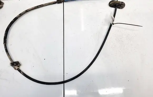 Handbrake/parking brake wiring cable