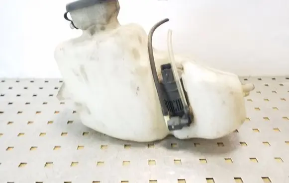 Renault Kangoo I Windshield washer fluid reservoir/tank 7700308814D