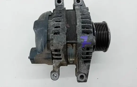Honda FR-V Generator/alternator 104210-3911