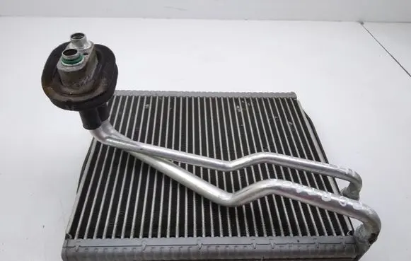 KIA Sportage Heater blower radiator