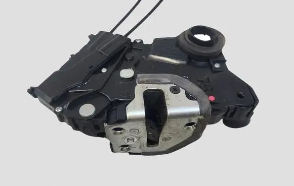 Toyota Prius (XW20) Front door lock