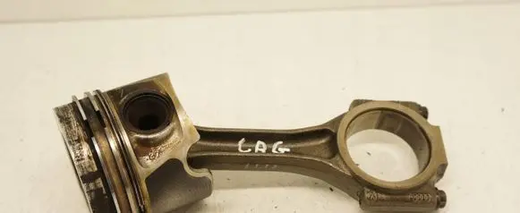 Piston with connecting rod