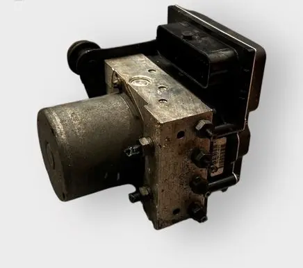 Audi A4 S4 B8 8K ABS Pump 8K0907379BG P0139