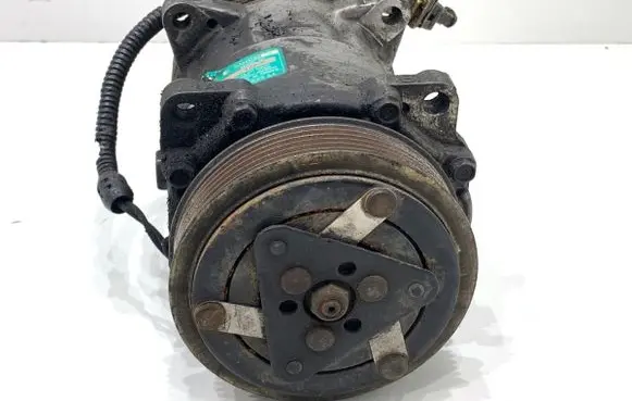 Peugeot 607 Air conditioning (A/C) compressor (pump) 1227F