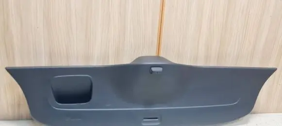 Volkswagen e-Up Tailgate trim 1S0867601