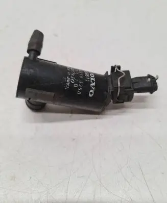 Volvo V70 Windscreen/windshield washer pump 9169611 0602103950