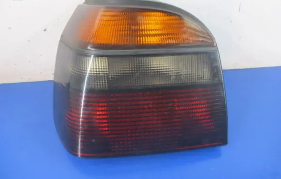 Volkswagen Golf III Rear/tail lights 1h6945111b
