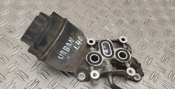Toyota Urban Cruiser (XP110) Oil filter cover 