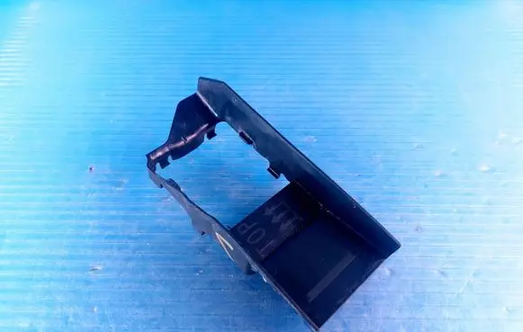 Audi e-tron Blind spot radar bracket 4KE907693