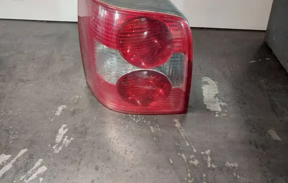 Volkswagen PASSAT B5.5 Rear/tail lights 3B9945095AA