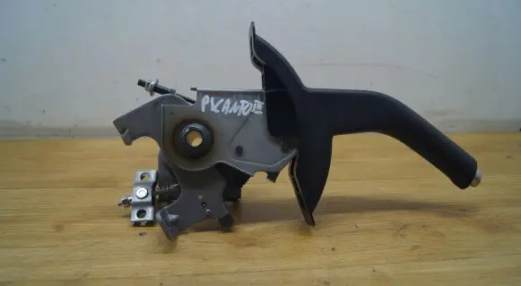 KIA Picanto Handbrake/parking brake lever assembly