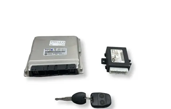 Land Rover Freelander Engine ECU kit and lock set 0281010811 NNN500340 7792938