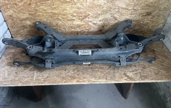 Ford Focus Rear axle beam 