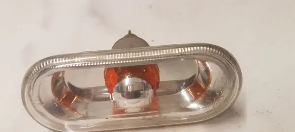 Seat Leon (1M) Front fender indicator light 6L0949117A