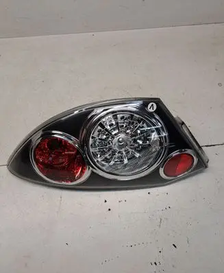 Mitsubishi Eclipse Tailgate rear/tail lights MB265
