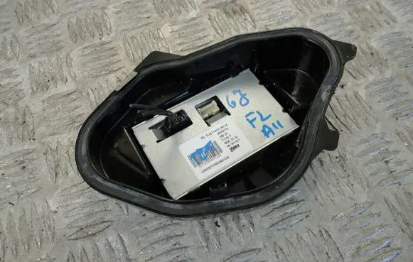 Seat Ibiza IV (6J,6P) Trunk lid opening control unit