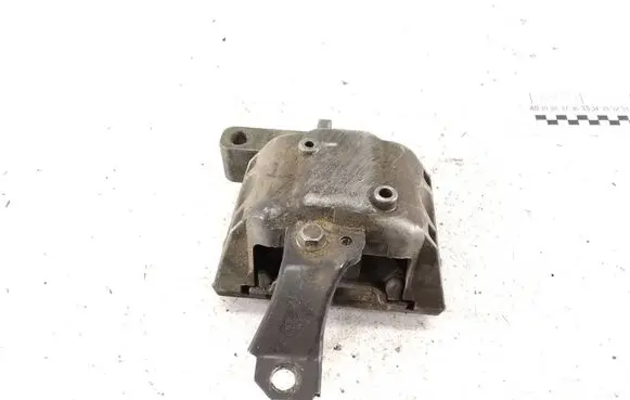 Volkswagen Golf IV Engine mount bracket 1J0199262BF