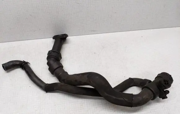 Audi A4 S4 B6 8E 8H Engine coolant pipe/hose 8E0121049C 06B121121