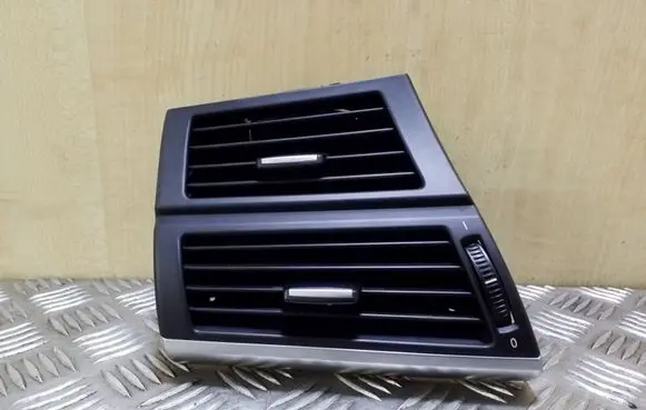BMW X5 E70 Dashboard side air vent grill/cover trim 716180304 011778402