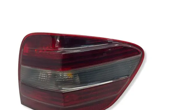 Mercedes-Benz ML W164 Rear/tail lights 404102R