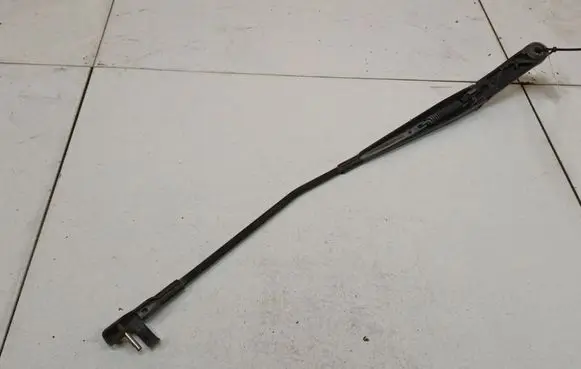Skoda Octavia Mk2 (1Z) Front wiper blade arm 1Z1955410