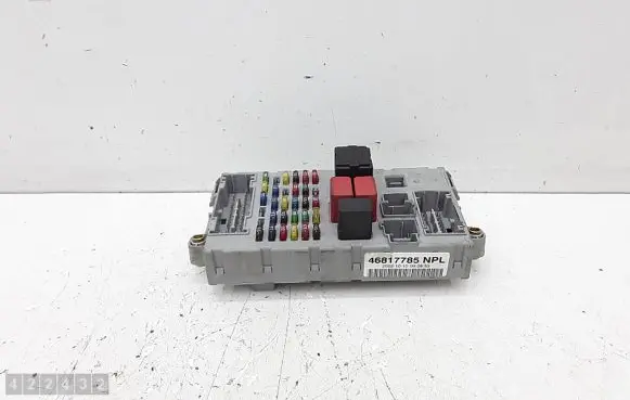 Fiat Punto (188) Fuse module 46520600