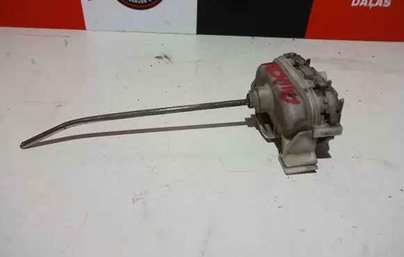Fuel tank cap lock motor