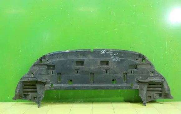 Peugeot 3008 I Front bumper skid plate/under tray 