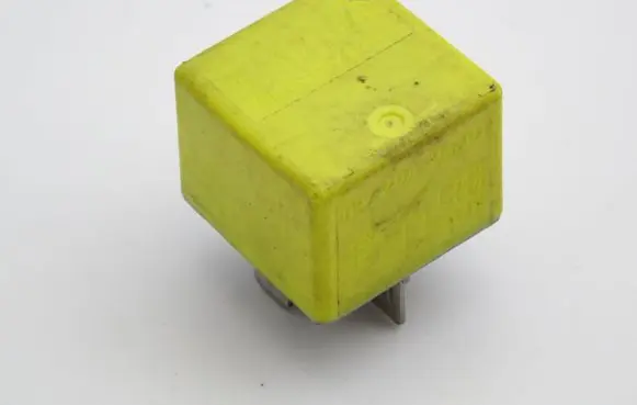 Peugeot 206 Other relay 03701 12V25A03701