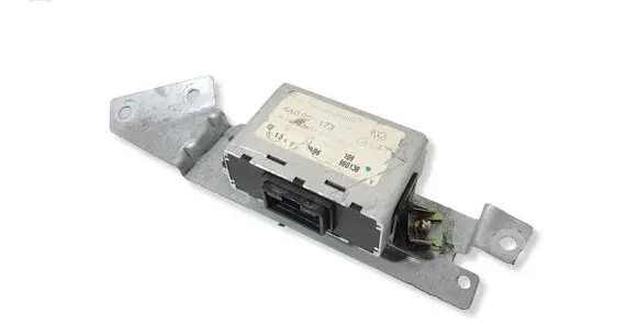 Audi 100 S4 C4 Alarm control unit/module 4A0951173 960138