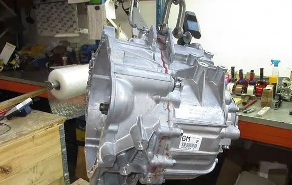 Opel Antara Manual 5 speed gearbox 96420073