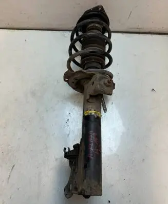 Mercedes-Benz A W169 Front shock absorber with coil spring 352342352