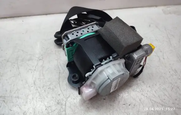 Audi A4 S4 B8 8K Front seatbelt 8K1857706