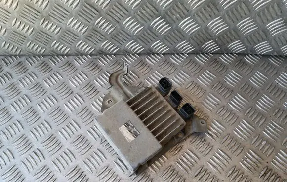 Toyota Corolla Verso AR10 Fuel injection control unit/module 8987120070 1310001371