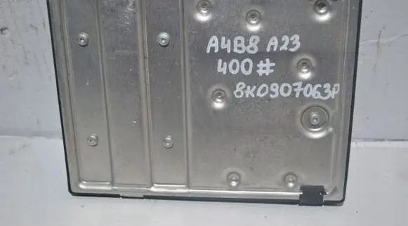 Audi A4 S4 B8 8K Comfort/convenience module 8K0907063P