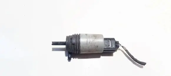 BMW 3 E90 E91 Windscreen/windshield washer pump 67126934159 23557610