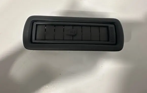 Toyota Sienna XL40 IV Air vent grill in roof 636100E010B0 636100E010 629810E010