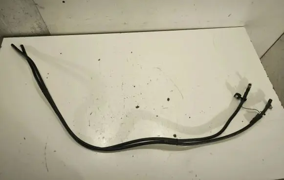 Mercedes-Benz GLE (W166 - C292) Windshield washer fluid hose A1668601100
