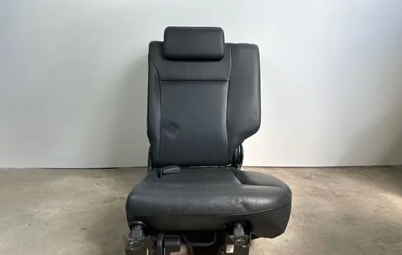 Honda CR-V Rear seat 