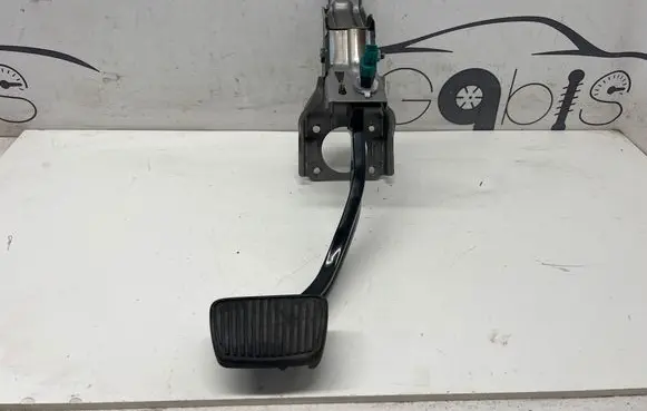 KIA Sorento IV Brake pedal 32800P2520