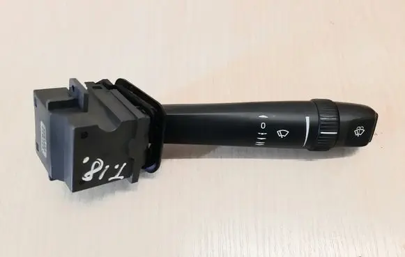 Volvo S80 Wiper control stalk 8691695