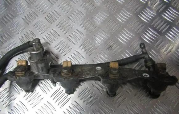 Ford Mondeo MK I Fuel main line pipe 938f9d280aa 938f-9d280-aa