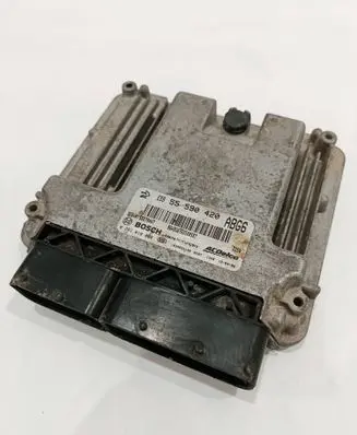 Opel Zafira C Engine control unit/module 55590420 55579447 0281019088