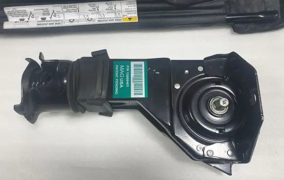 Cadillac Escalade Tool set 15868463