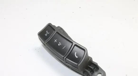 BMW 7 E65 E66 Steering wheel buttons/switches 6911585