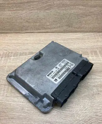 Opel Astra G Engine control unit/module ECU 24417167 0281010267Used