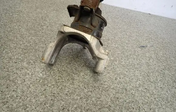 Honda Accord Engine mount vacuum valve 