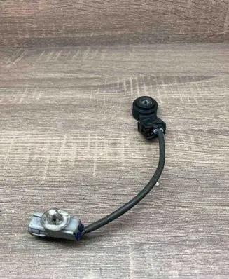 Toyota Avensis T250 Detonation knock sensor 1710001110 8961502020